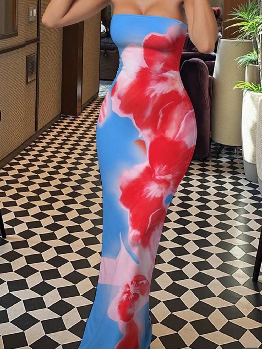 SHEIN Blue Floral Strapless Maxi Dress with Red Accent